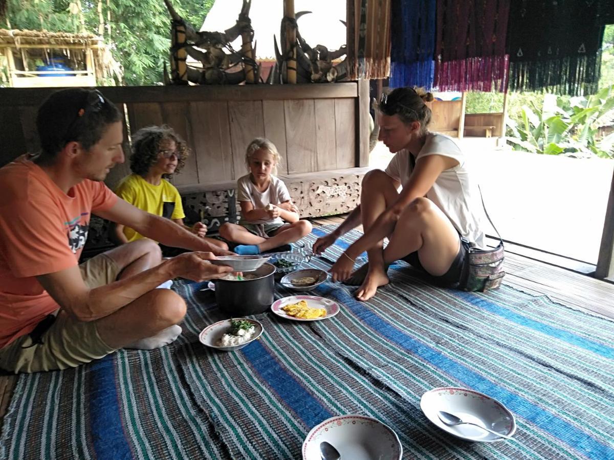 Arnolds Familly Homestay Bajawa 외부 사진