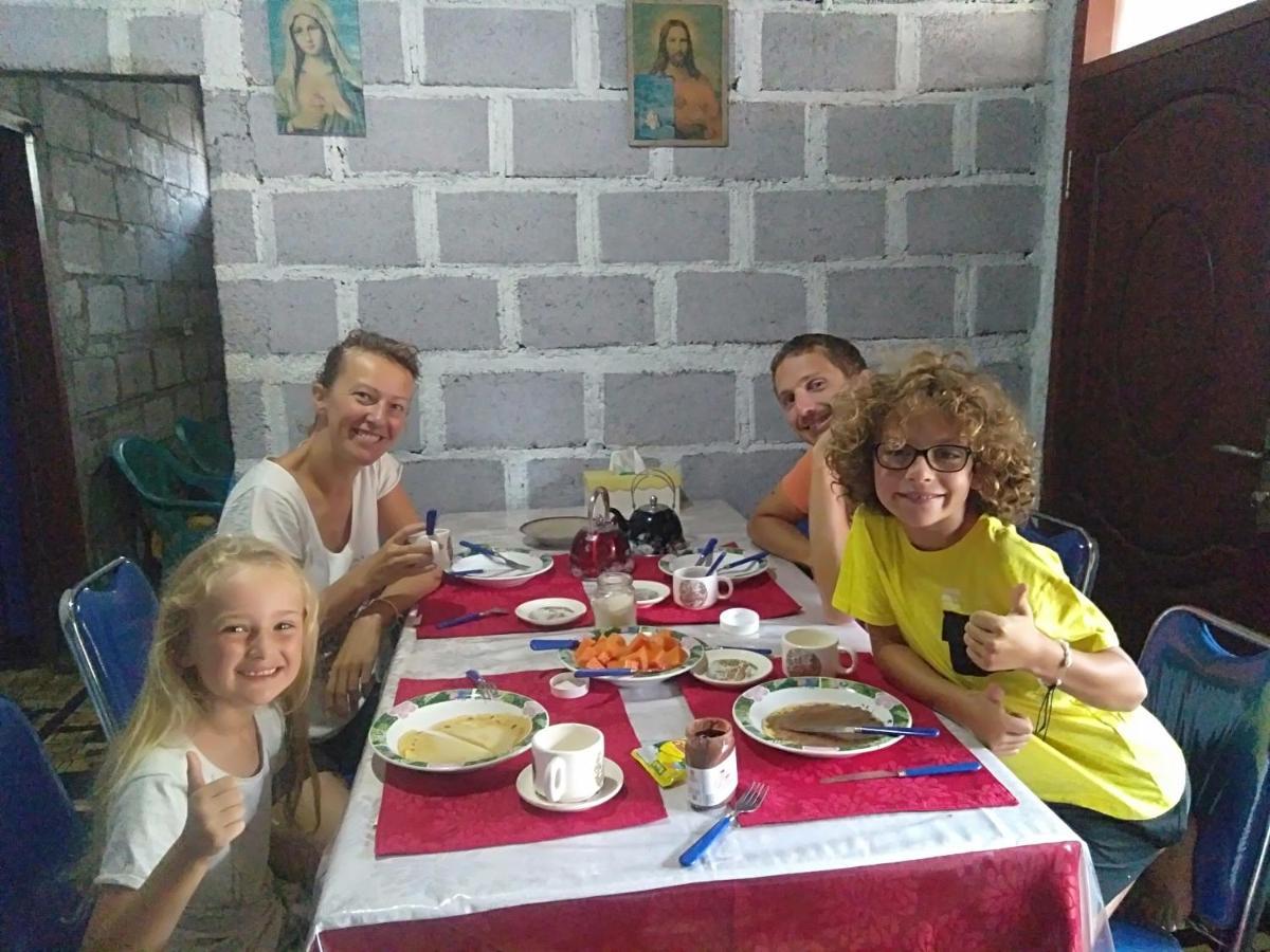 Arnolds Familly Homestay Bajawa 외부 사진