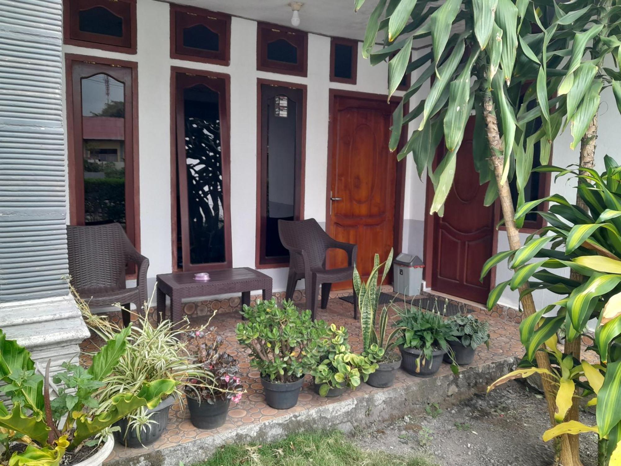 Arnolds Familly Homestay Bajawa 외부 사진